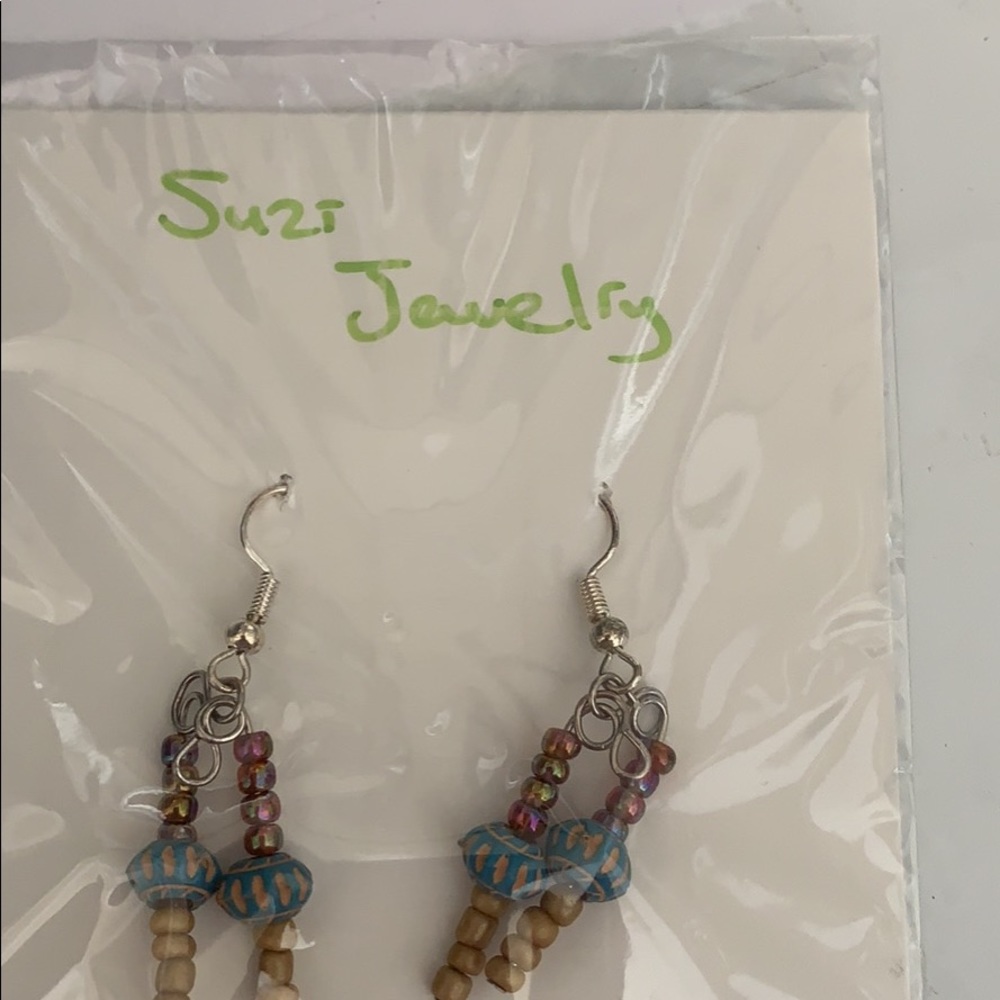 Jewelry - Picture 9 of 16